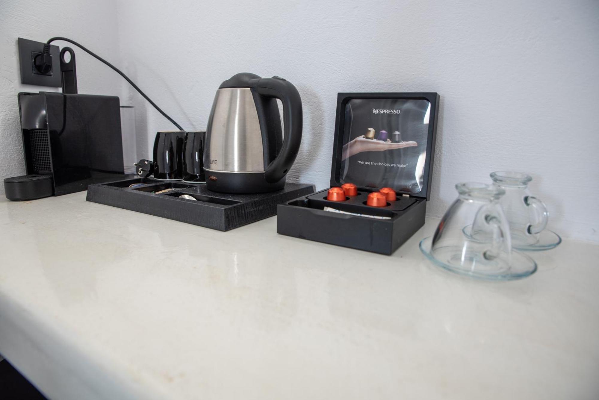 White Cave Hotel apartamentowy 3*