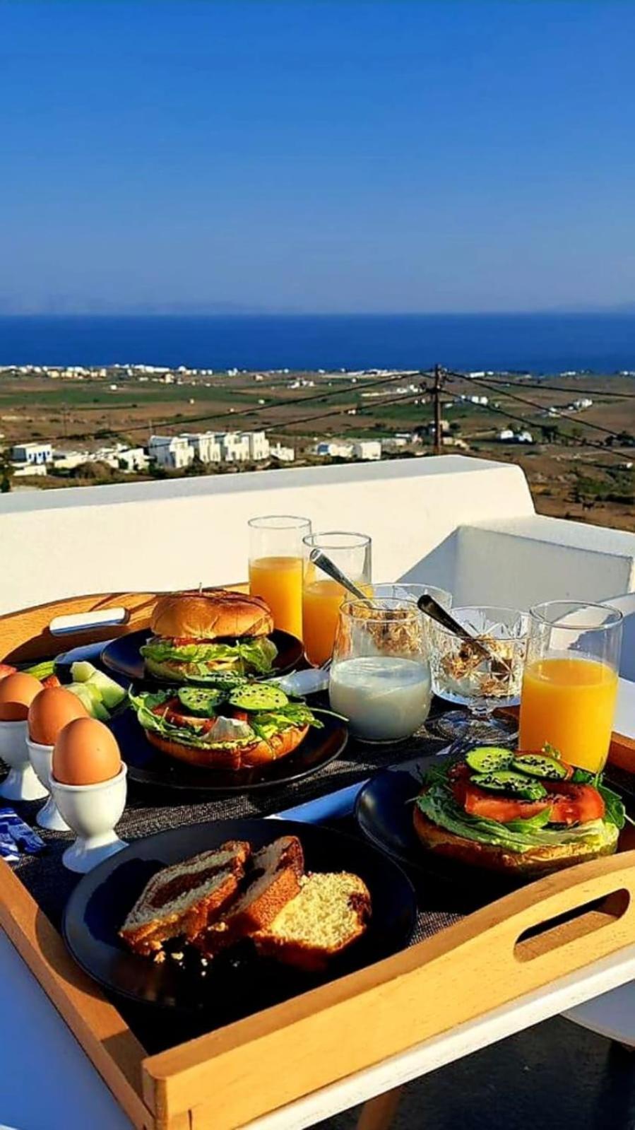 Hotel apartamentowy White Cave 3*